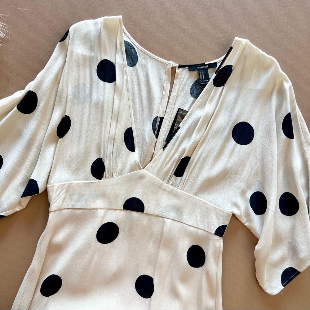 Ivory & Black Polka Dot V-Neck Dolman Sleeve Maxi Dress NWT - Picture 3 of 16